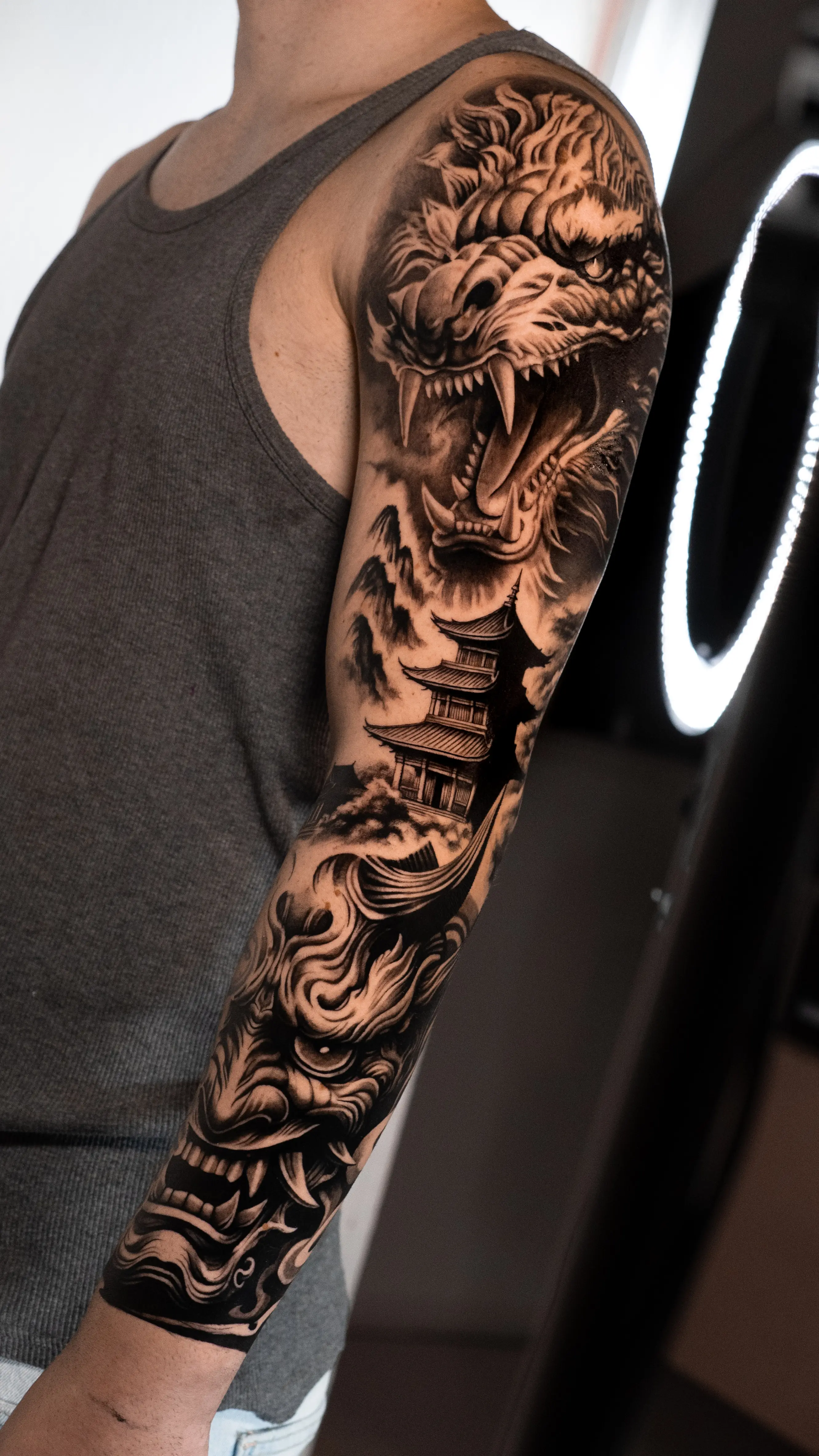 Japanisch Sleeve Tattoo Black and Grey