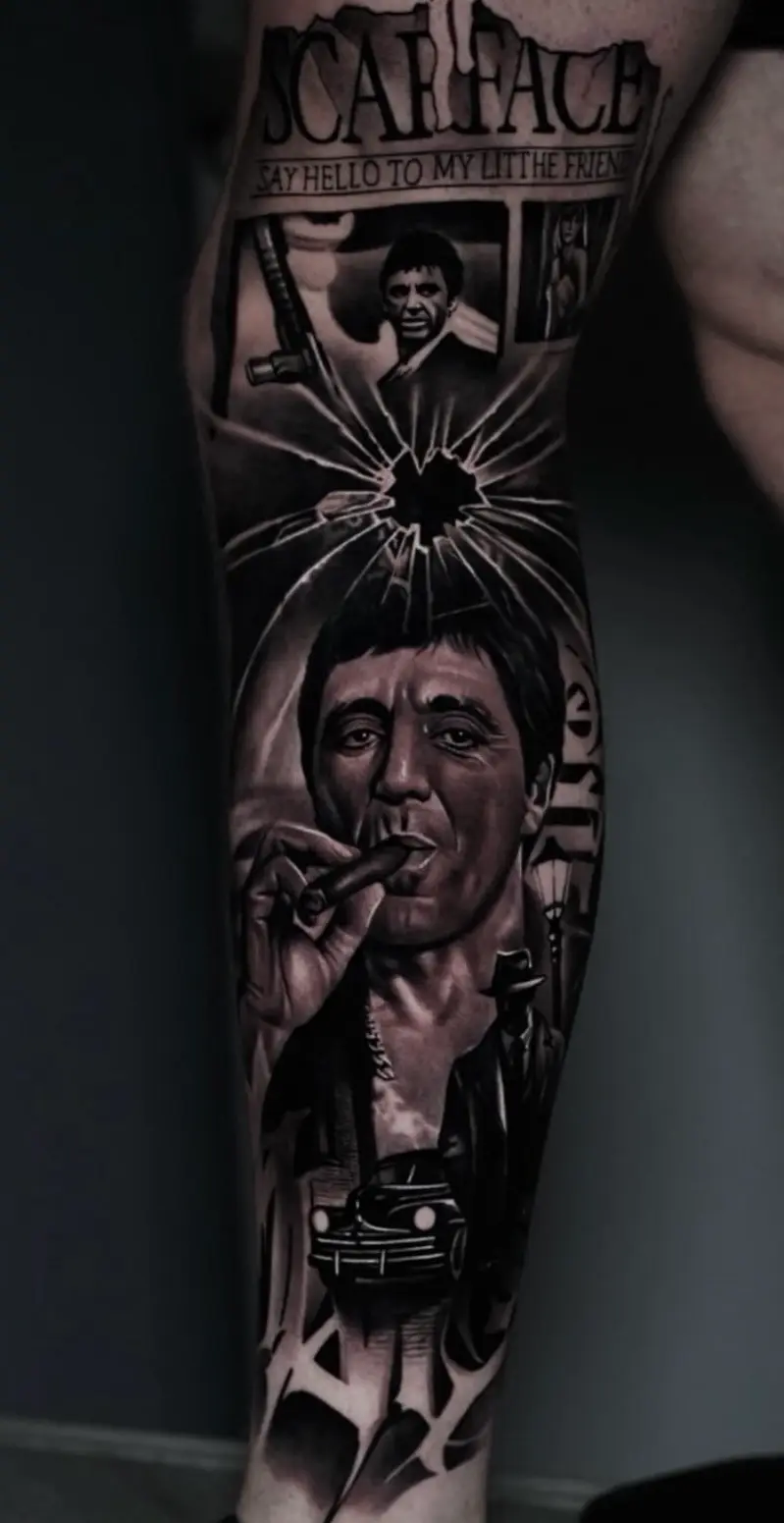 Realistisches Porträt -Tattoo von Tony Montana aus dem Film Scarface im Black and Grey Stil.