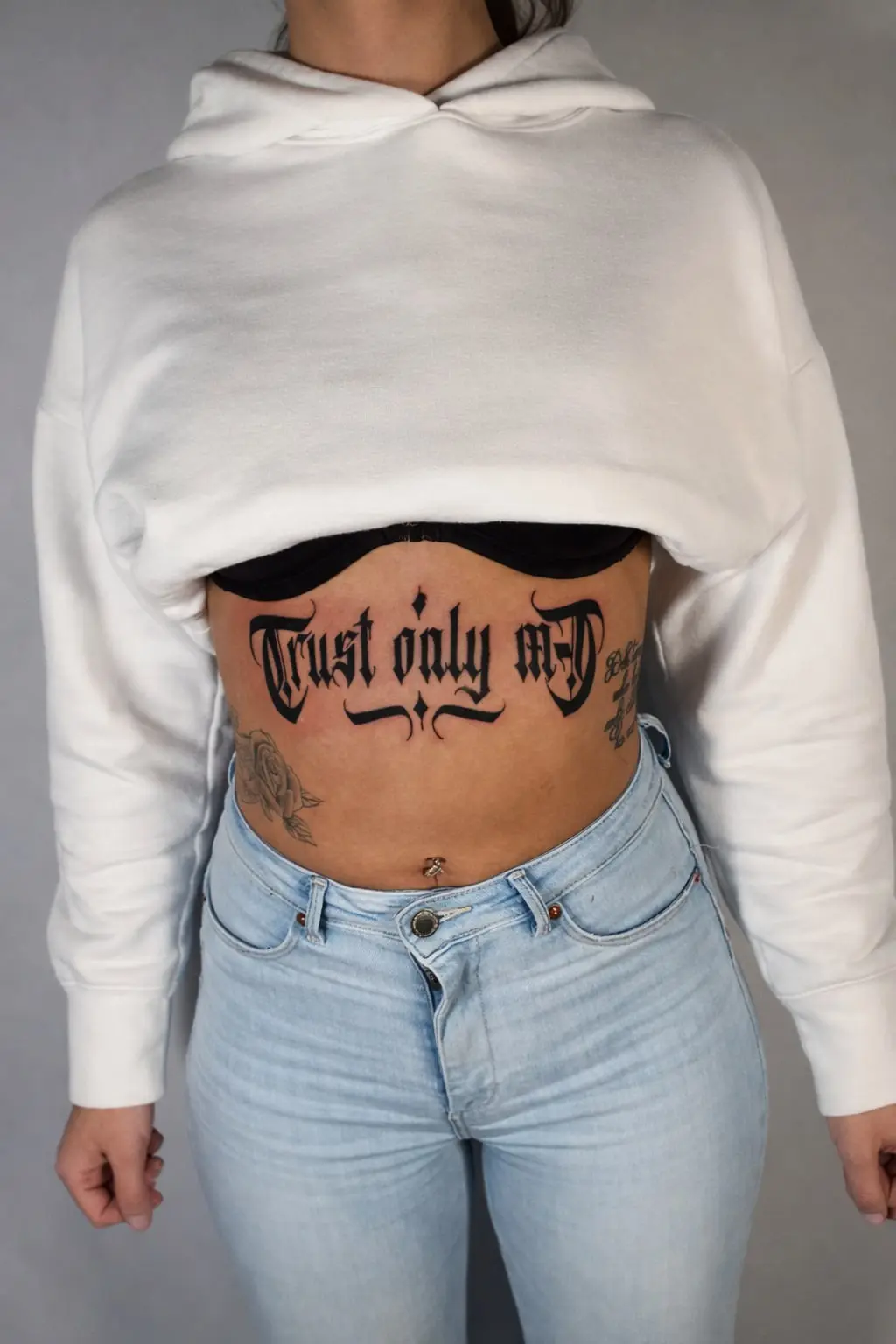Lettering Tattoo aus dem Dado Artist Collective Arbon